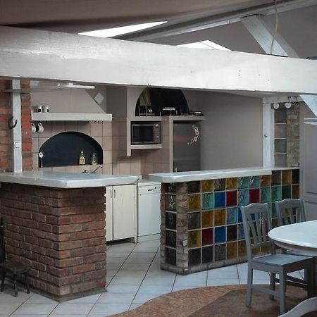 شقة Flat In Central بوزنان الغرفة الصورة